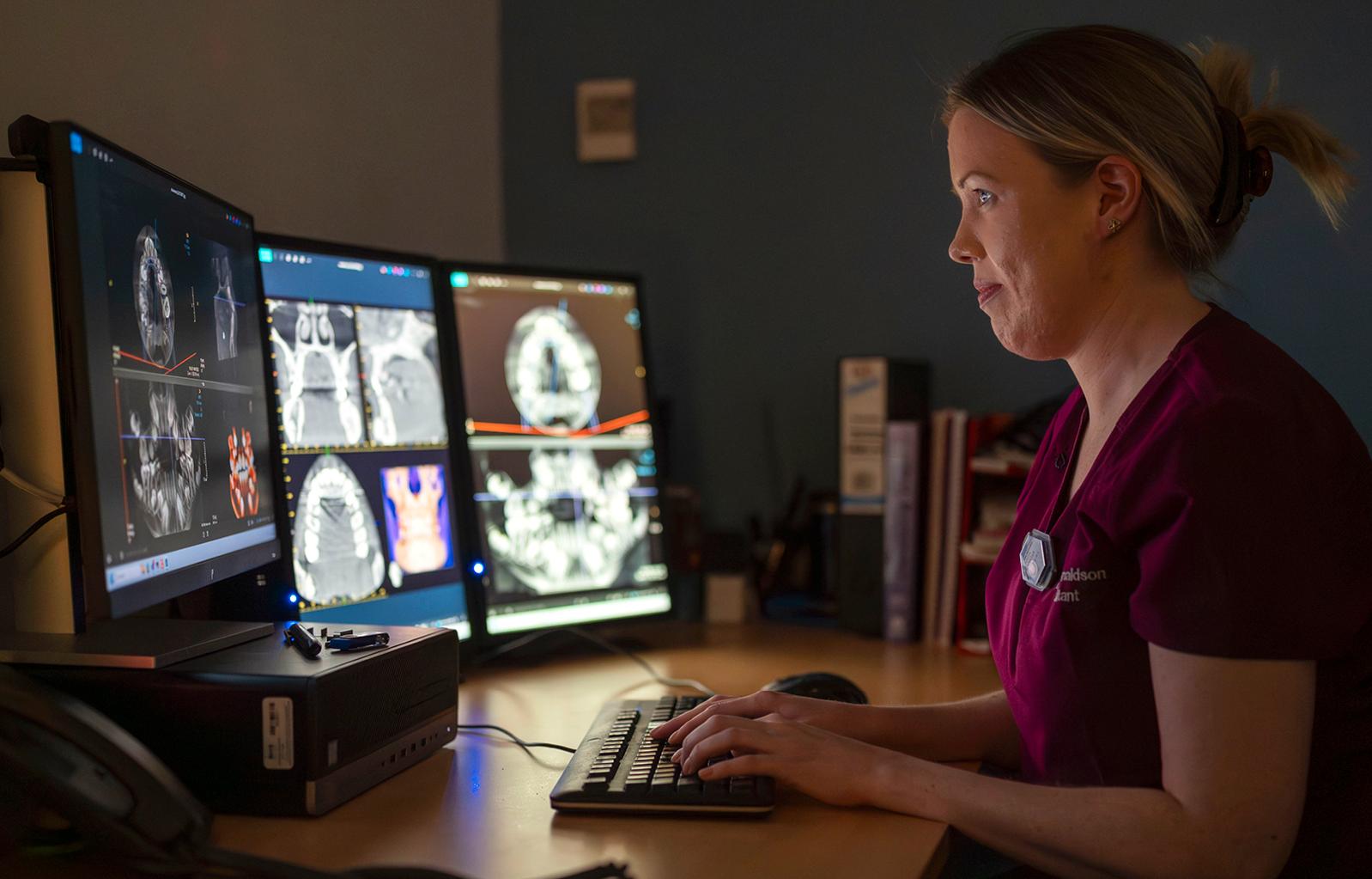 Dental Cone Beam 2B_Hero_1920x1080 1125